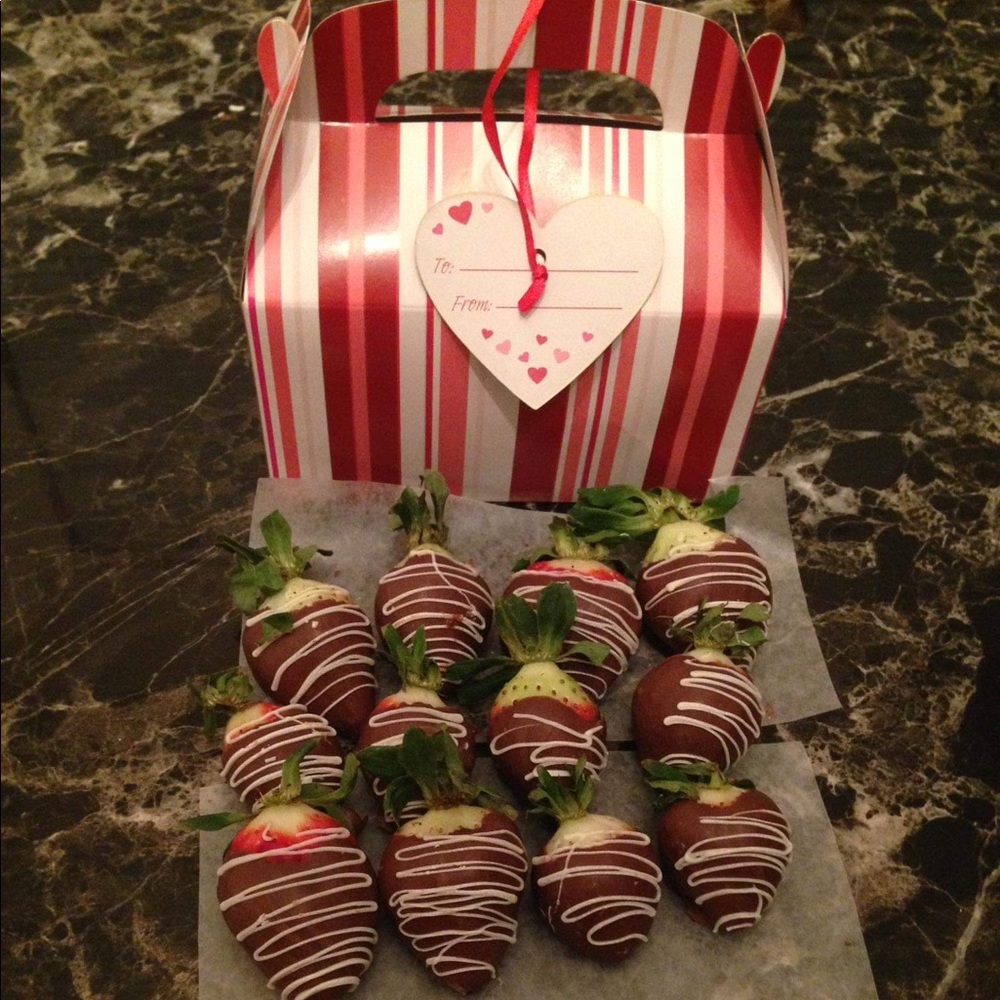 1 dozen chocolate covered strawberries
